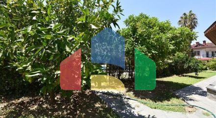 Просторная вилла 7+1 в районе Кестель Просторная вилла 7+1 в районе Кестель