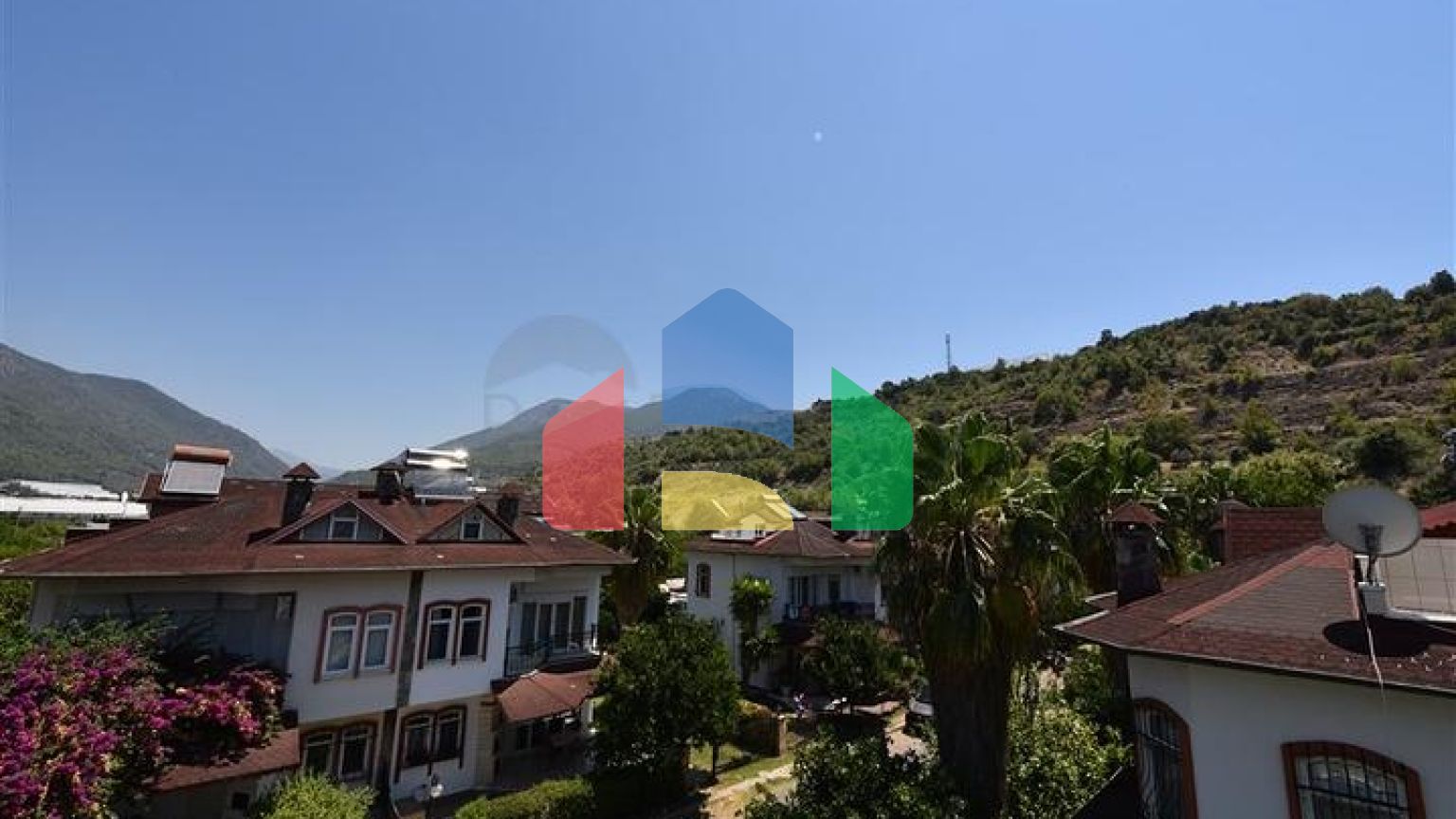 Просторная вилла 7+1 в районе Кестель