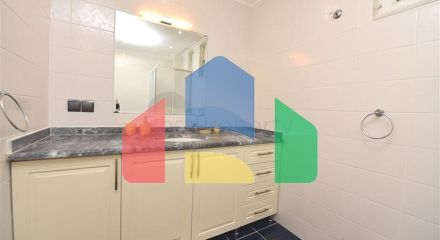 Просторная вилла 7+1 в районе Кестель Просторная вилла 7+1 в районе Кестель