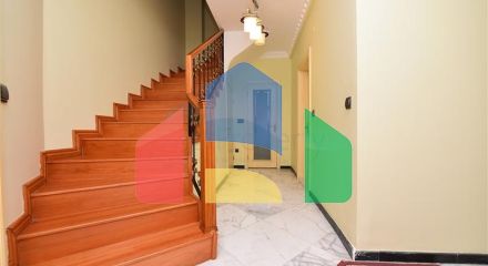 Просторная вилла 7+1 в районе Кестель Просторная вилла 7+1 в районе Кестель