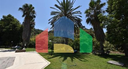 Просторная вилла 7+1 в районе Кестель Просторная вилла 7+1 в районе Кестель