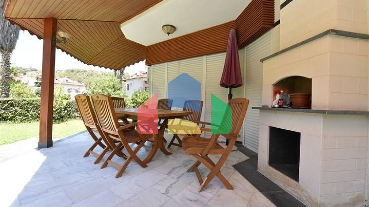 Просторная вилла 7+1 в районе Кестель