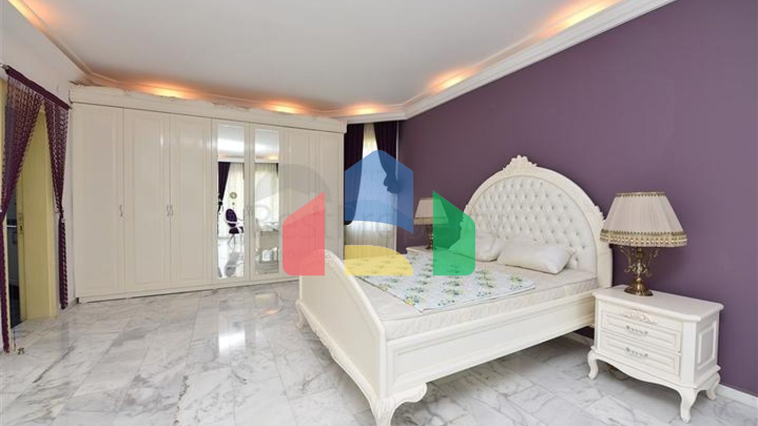 Просторная вилла 7+1 в районе Кестель