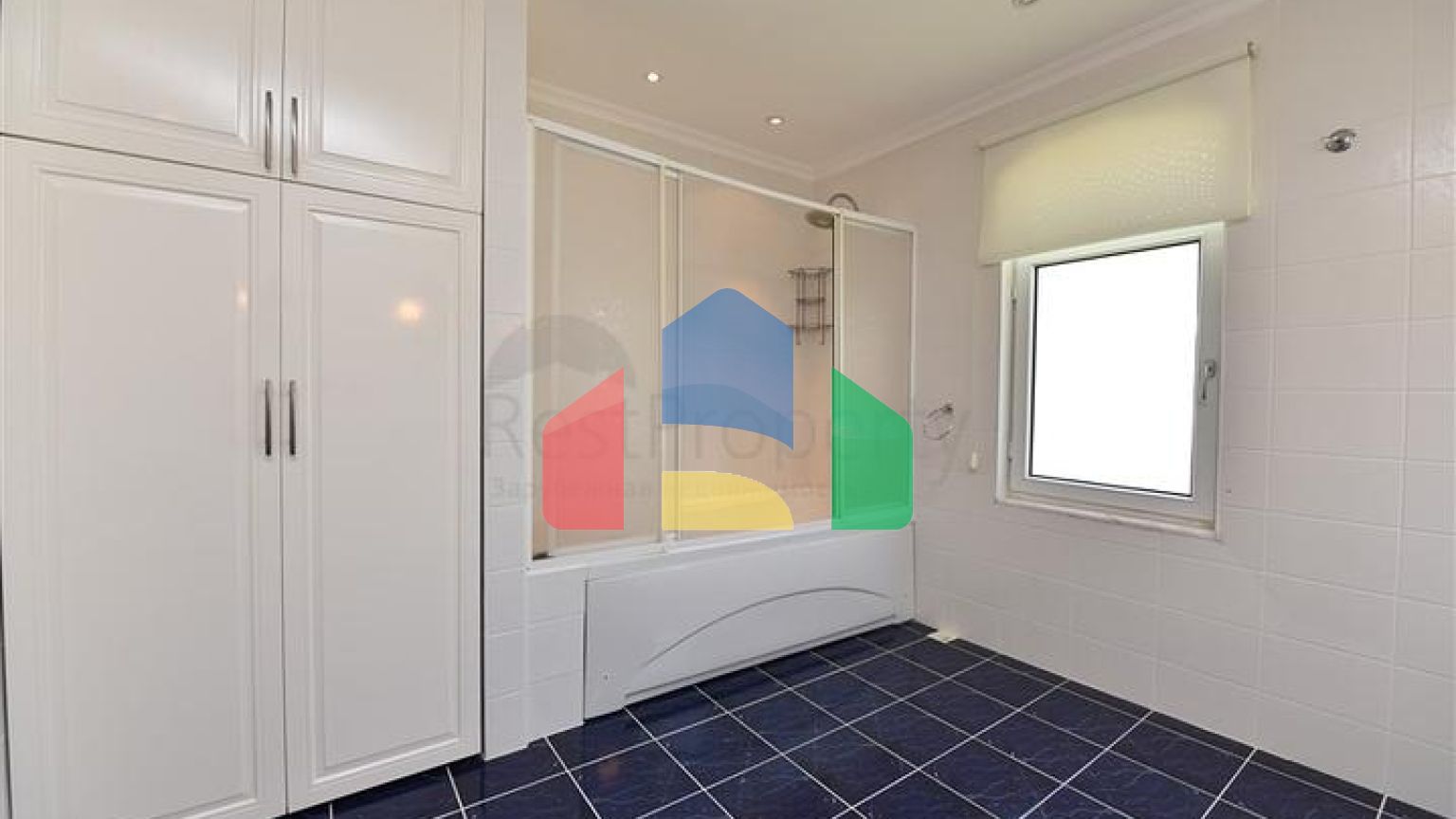 Просторная вилла 7+1 в районе Кестель