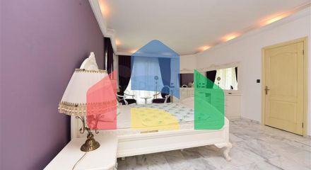 Просторная вилла 7+1 в районе Кестель Просторная вилла 7+1 в районе Кестель