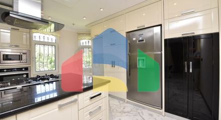 Просторная вилла 7+1 в районе Кестель Просторная вилла 7+1 в районе Кестель