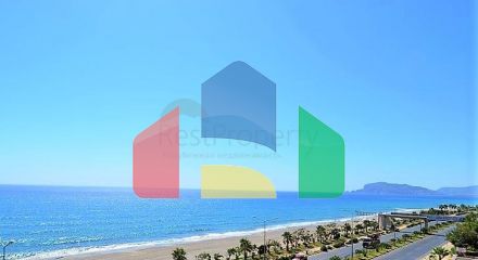 Большой светлый пентхаус с видом на Средиземное море