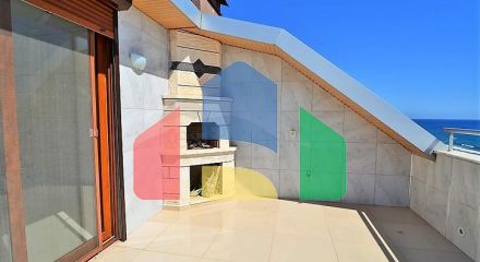 Большой светлый пентхаус с видом на Средиземное море Большой светлый пентхаус с видом на Средиземное море