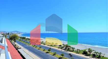 Большой светлый пентхаус с видом на Средиземное море Большой светлый пентхаус с видом на Средиземное море