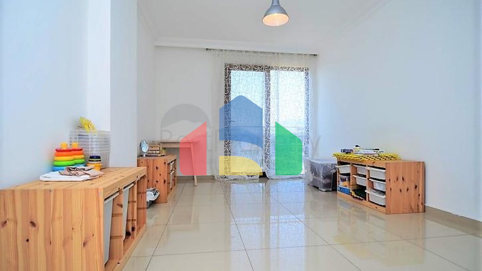 Большой светлый пентхаус с видом на Средиземное море