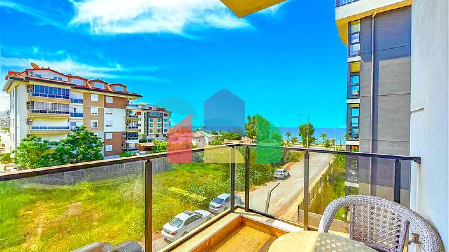 Квартира в 200 м від моря в районі Кестель