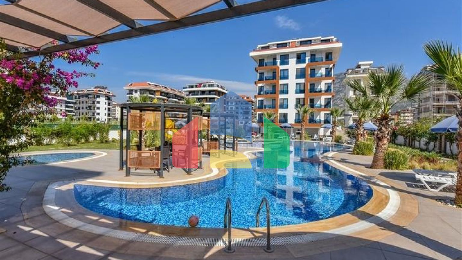 Квартира 2+1 на першій лінії в районі Кестель