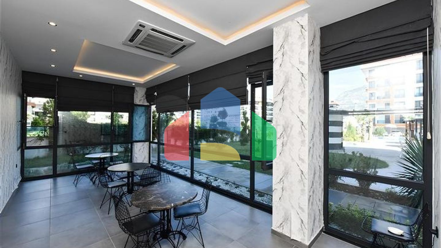 Квартира 2+1 на першій лінії в районі Кестель