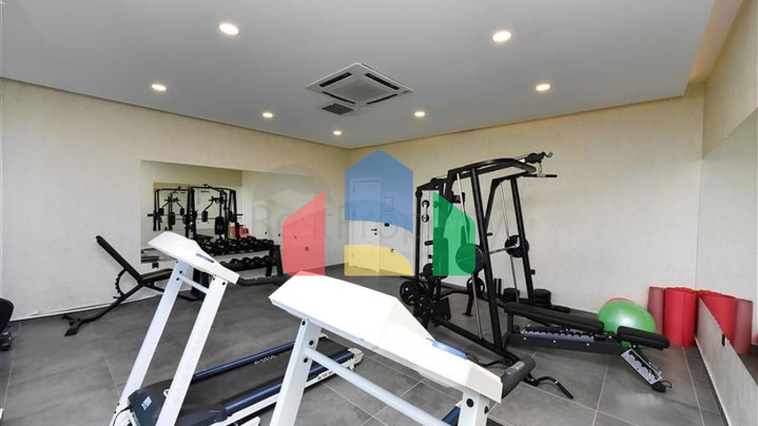 Квартира 2+1 на першій лінії в районі Кестель