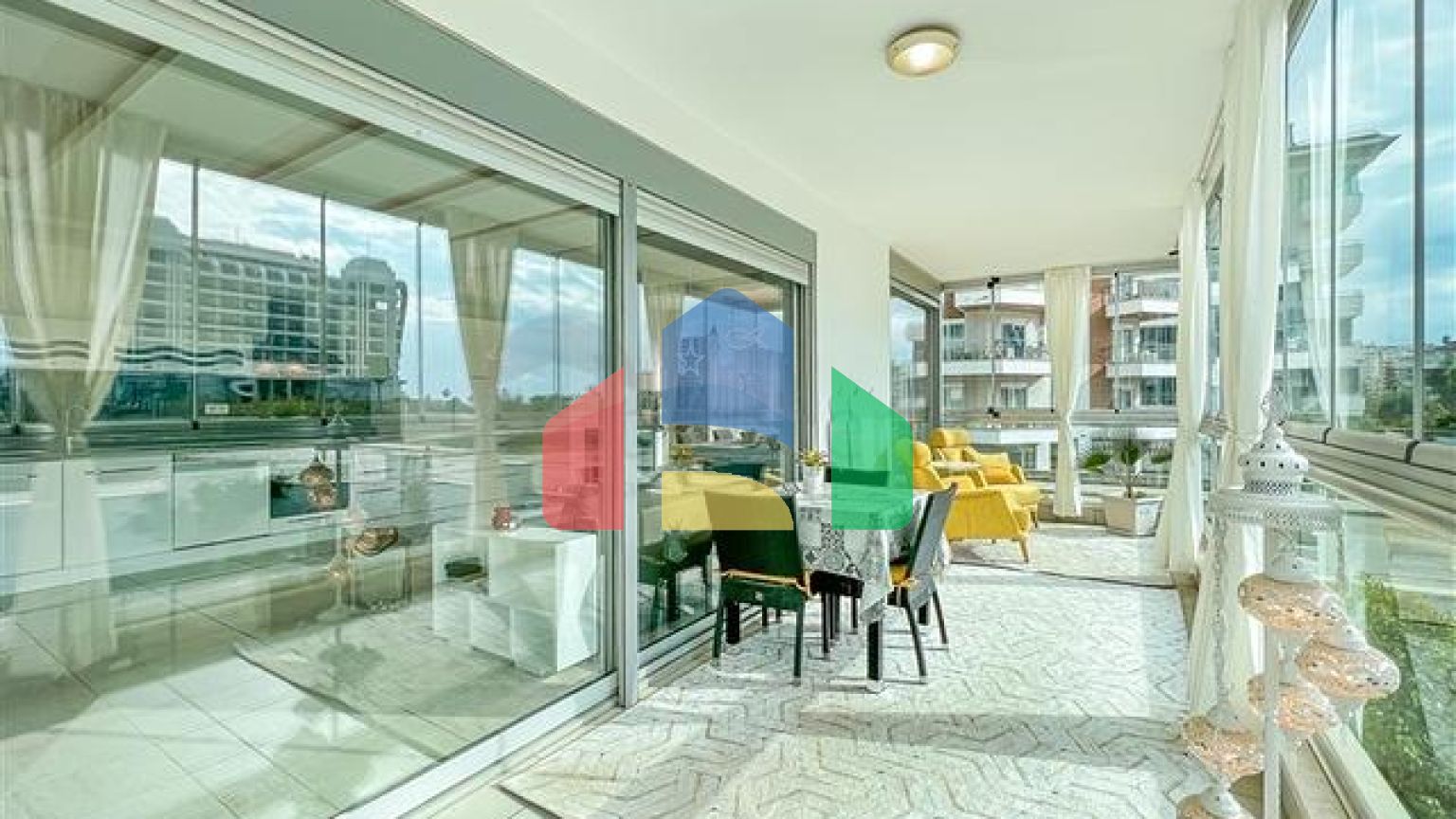 Меблированная двухкомнатная квартира в районе Кестель