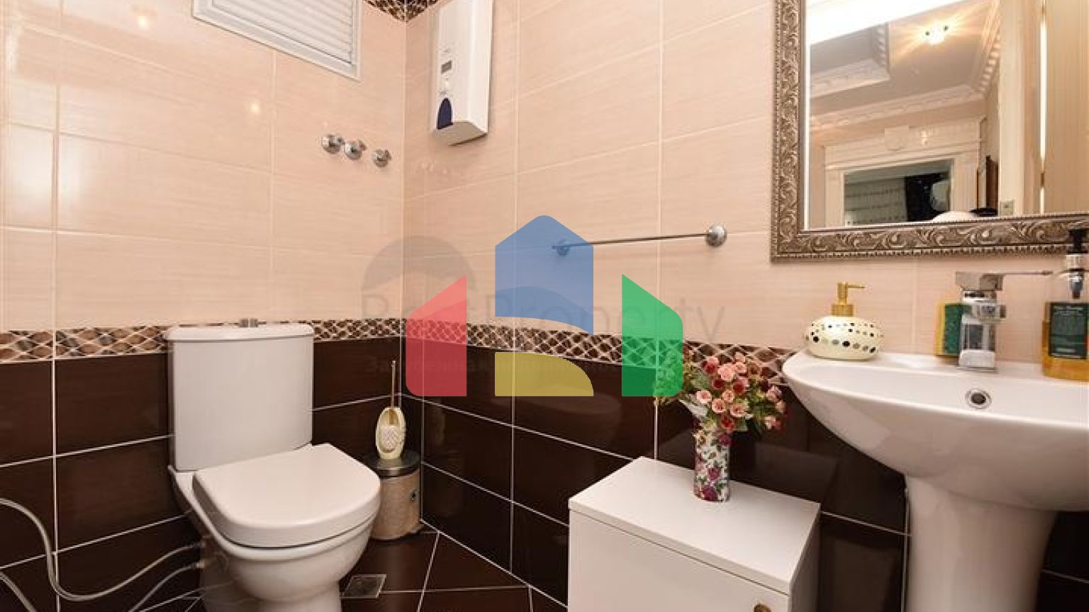 Квартира 3 + 1 з видом на море