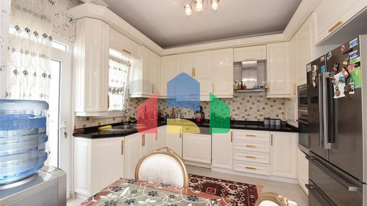 Квартира 3 + 1 з видом на море