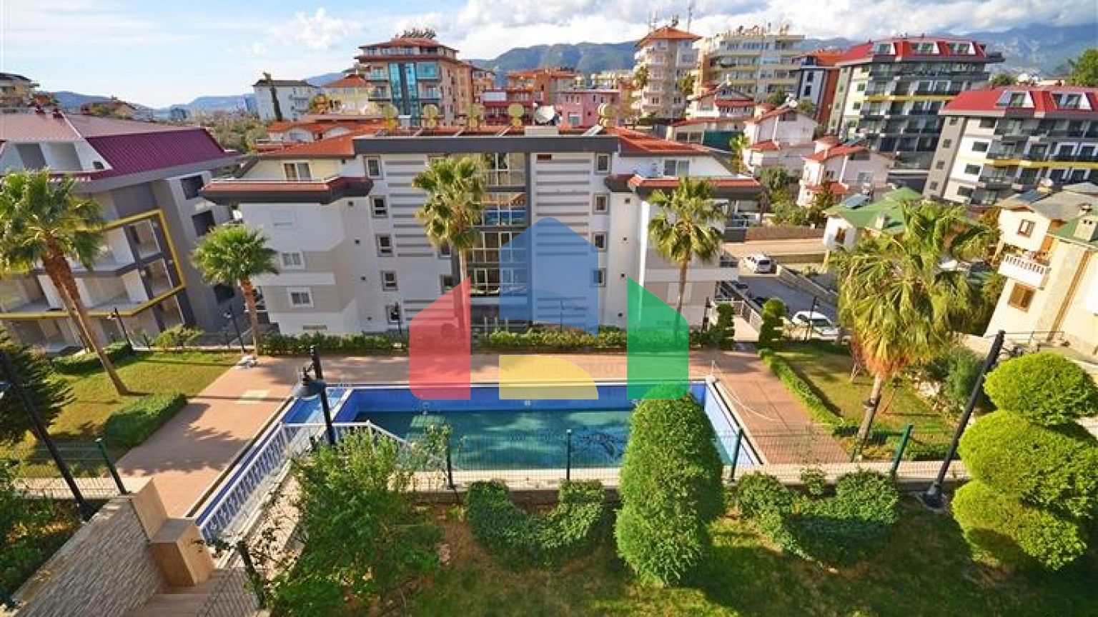 Садовий дуплекс 3 + 1 в Кестелі