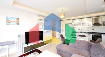 Великі апартаменти 1 + 1 в сучасному комплексі в районі Кестель