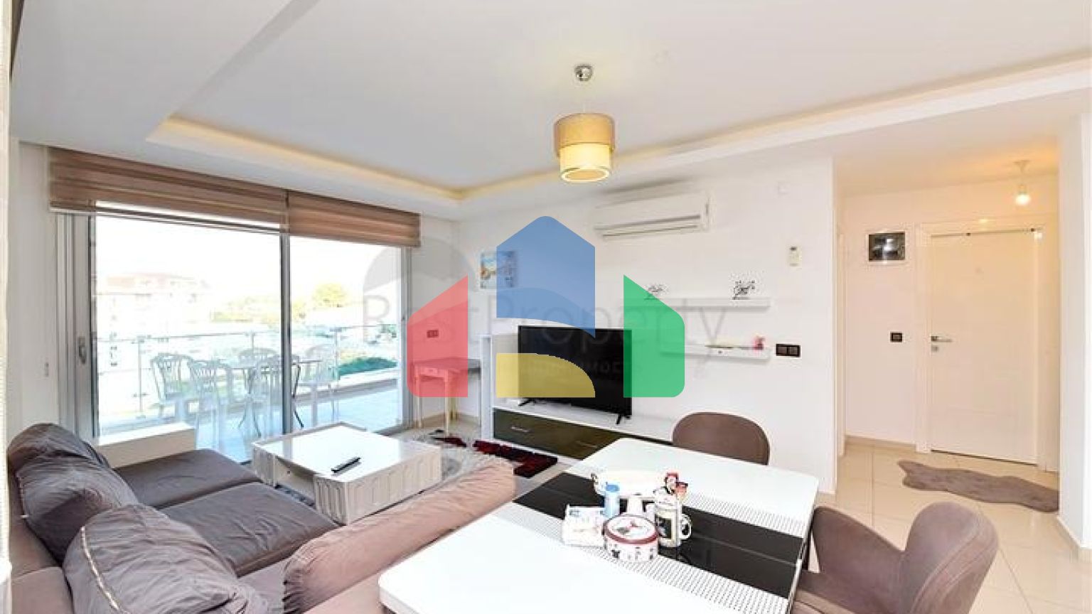 Великі апартаменти 1 + 1 в сучасному комплексі в районі Кестель