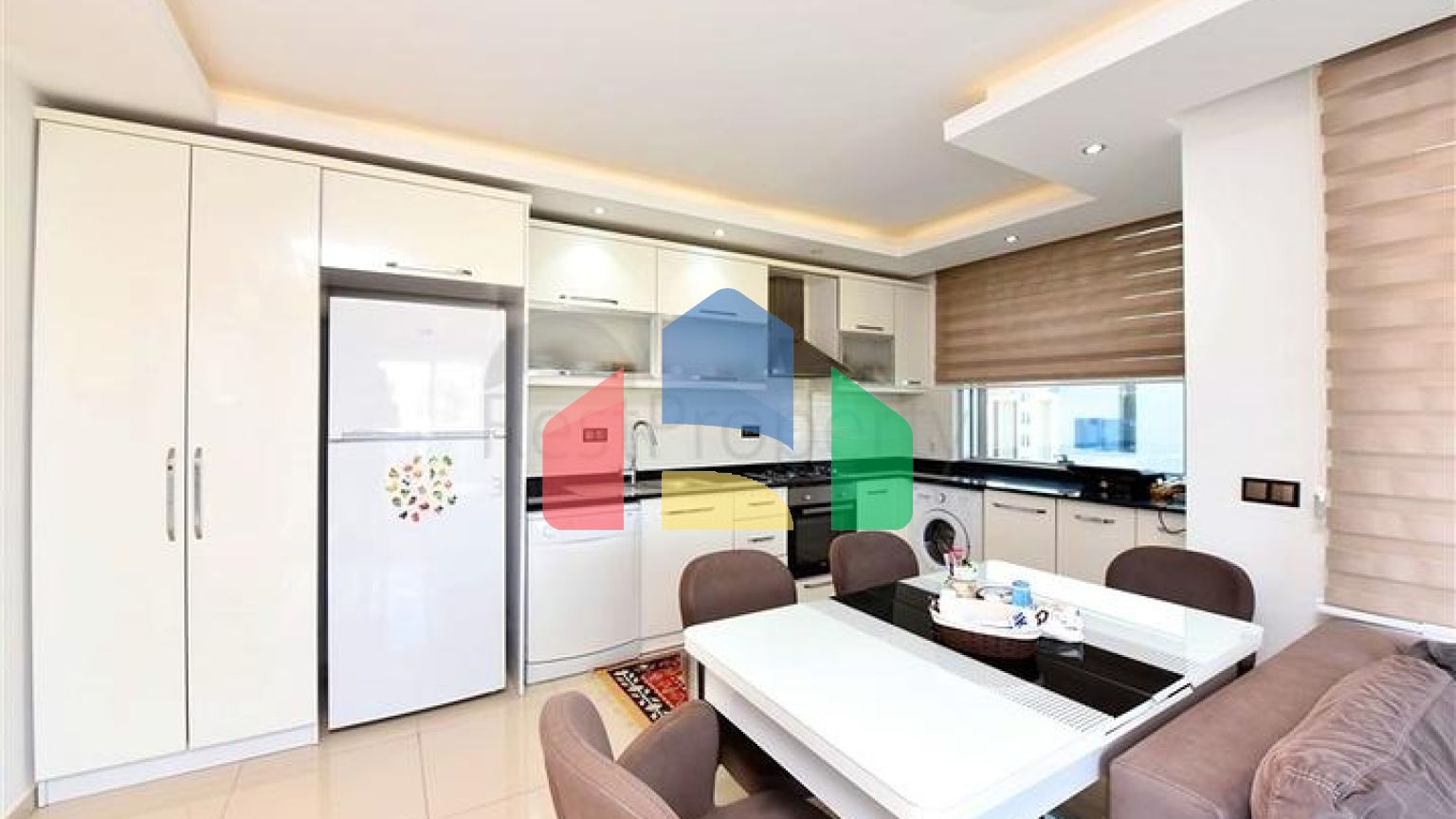 Великі апартаменти 1 + 1 в сучасному комплексі в районі Кестель