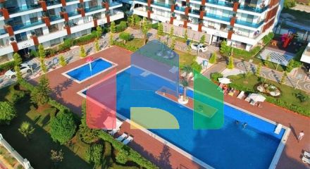 Великі апартаменти 1 + 1 в сучасному комплексі в районі Кестель