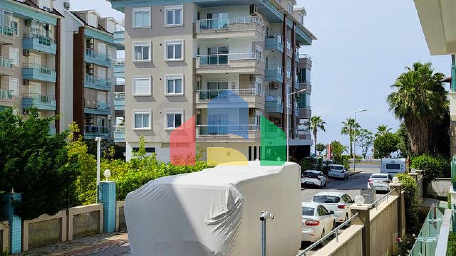 Апартаменти на першій береговій лінії 1 + 1