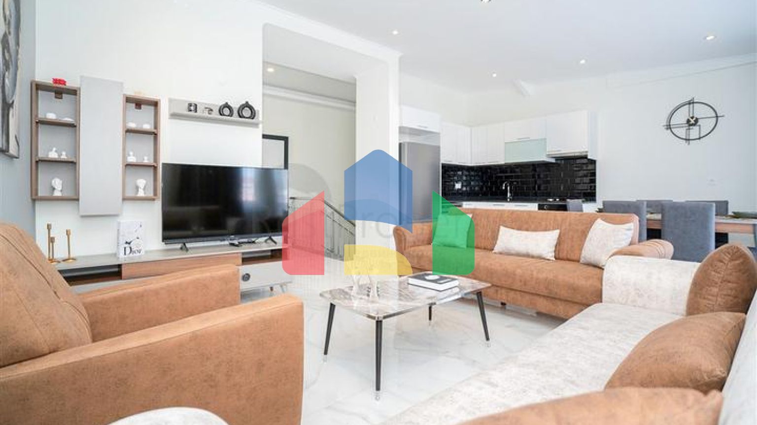 Пентхаус 2+1 в районе Кестель всего в 350 м от моря