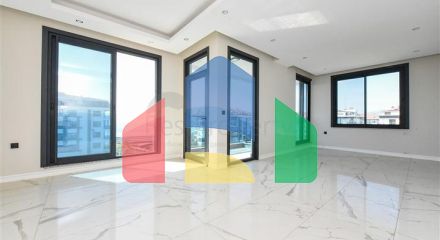 Пентхаус 3+1 с отдельной кухней на первой береговой линии в Кестеле Пентхаус 3+1 с отдельной кухней на первой береговой линии в Кестеле