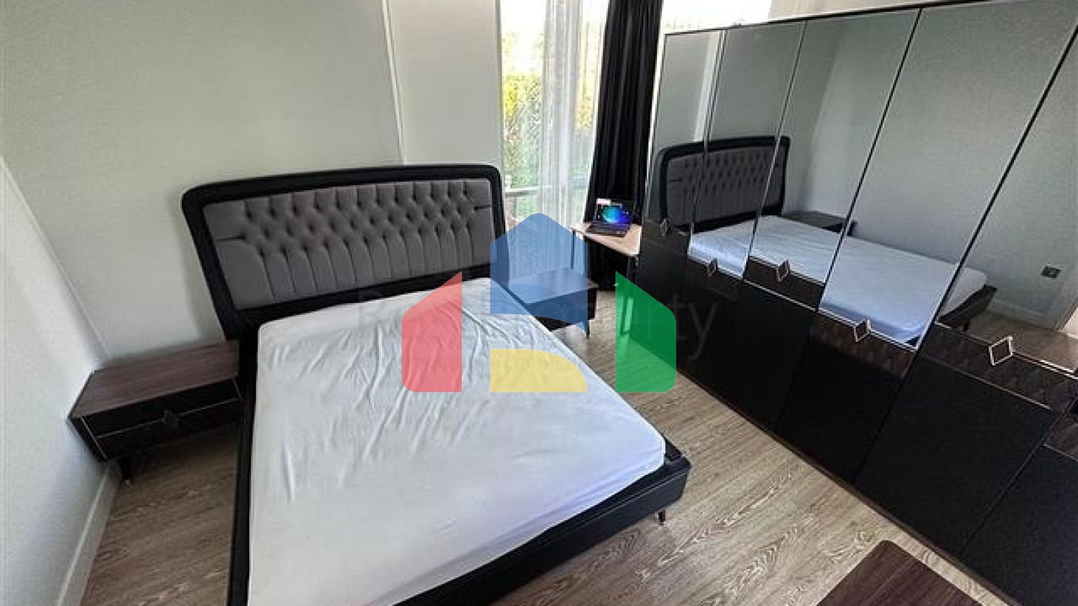 Затишна мебльована квартира поруч з морем в зеленому районі Кестель