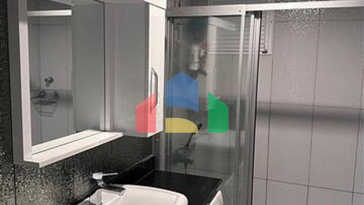 Затишна мебльована квартира поруч з морем в зеленому районі Кестель