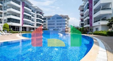 Просторий пентхаус 2 + 1 в районі Кестель