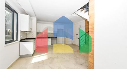 Квартира 2+1 со своим садом в Кестеле