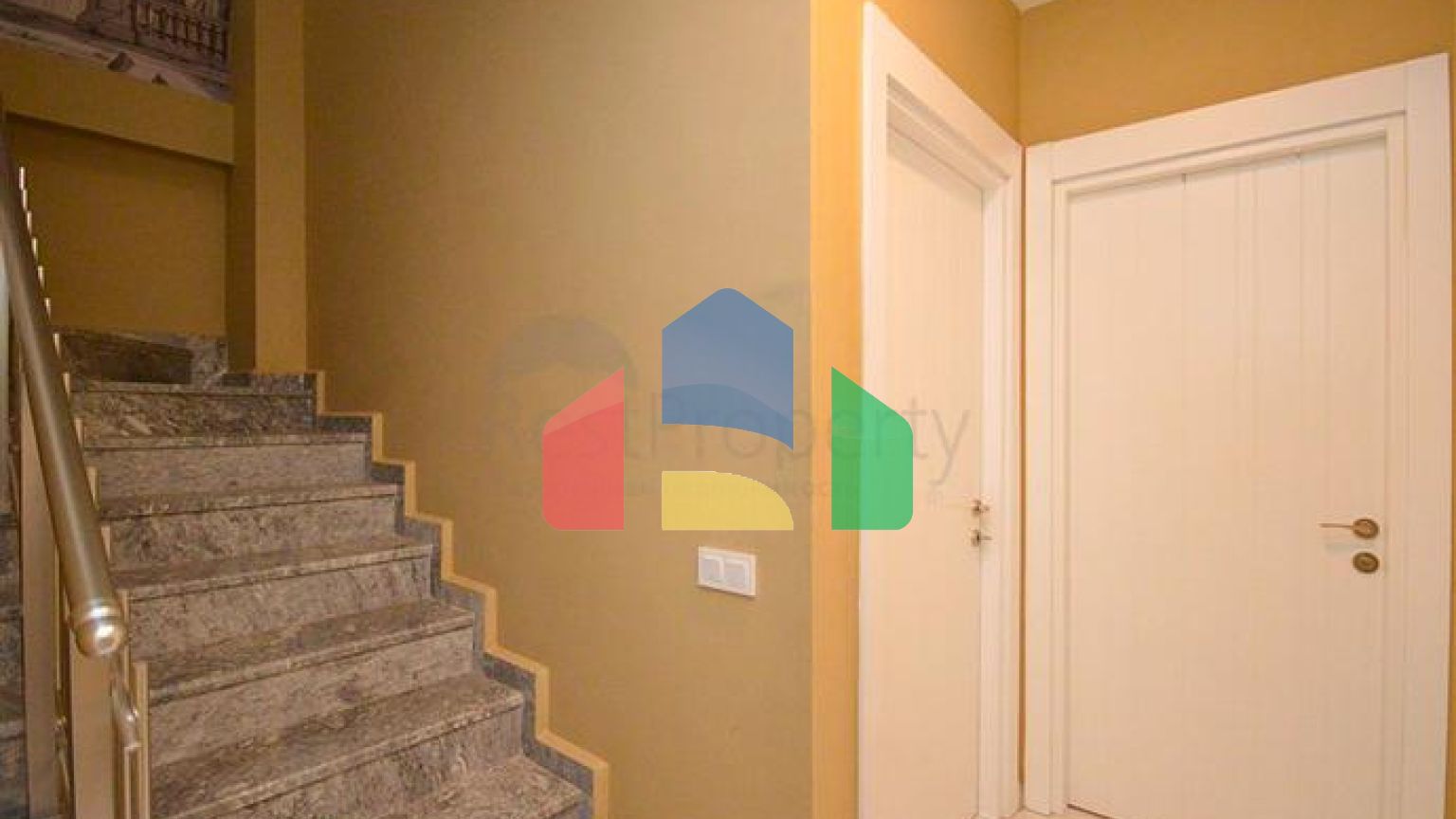 Идеальное жилье 4+1 с превосходной инфраструктурой, в районе Кестель