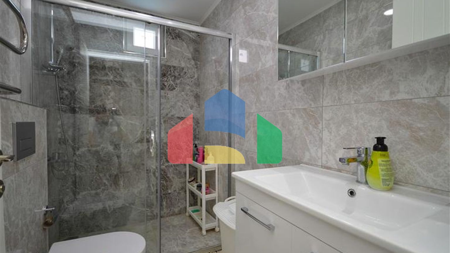 Идеальное жилье 4+1 с превосходной инфраструктурой, в районе Кестель