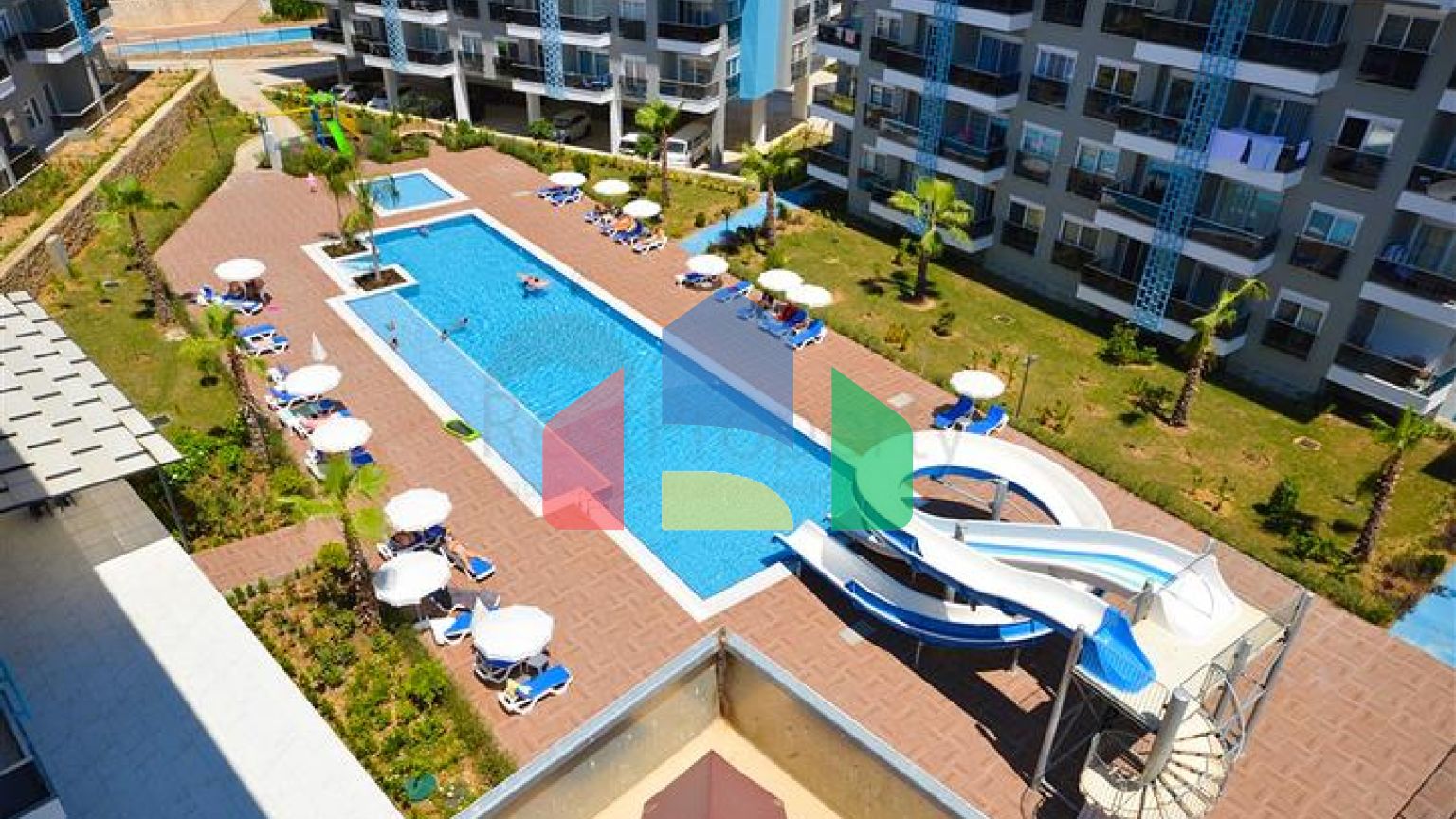 Идеальное жилье 4+1 с превосходной инфраструктурой, в районе Кестель