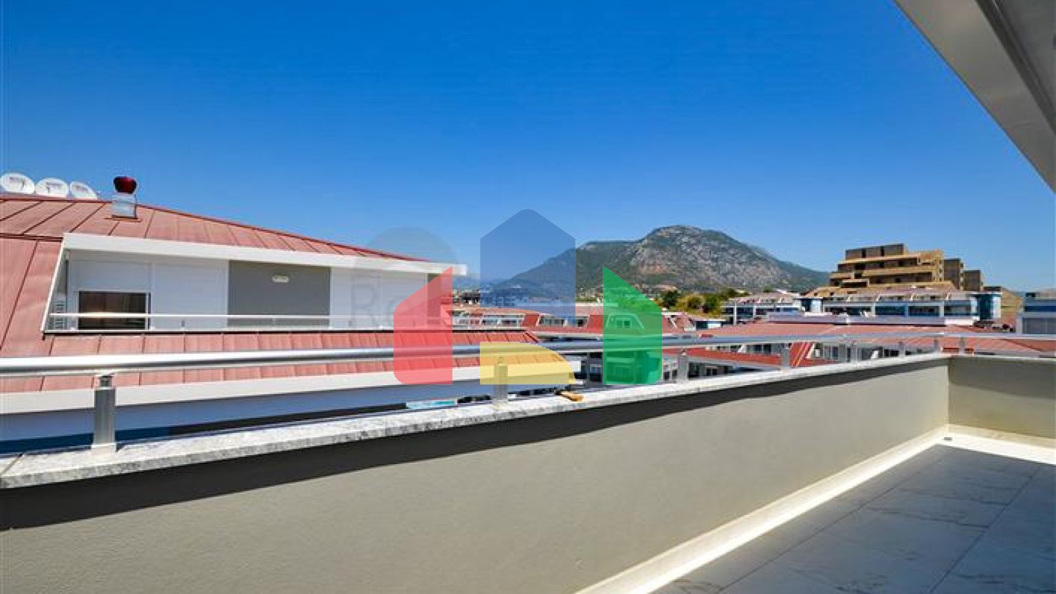 Идеальное жилье 4+1 с превосходной инфраструктурой, в районе Кестель