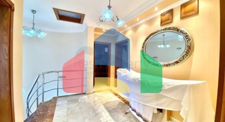 Просторная вилла для большой семьи, в пешей доступности от моря Просторная вилла для большой семьи, в пешей доступности от моря