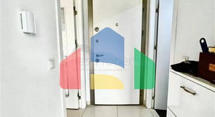 Простора двокімнатна квартира в житловому комплексі з розвиненою інфраструктурою в Кестелі