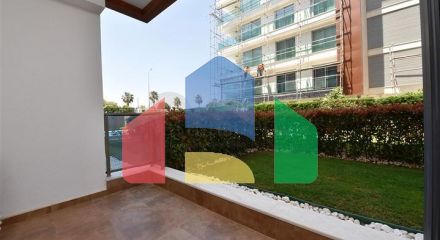 One-bedroom apartment in a complex on the first line in Kestel district