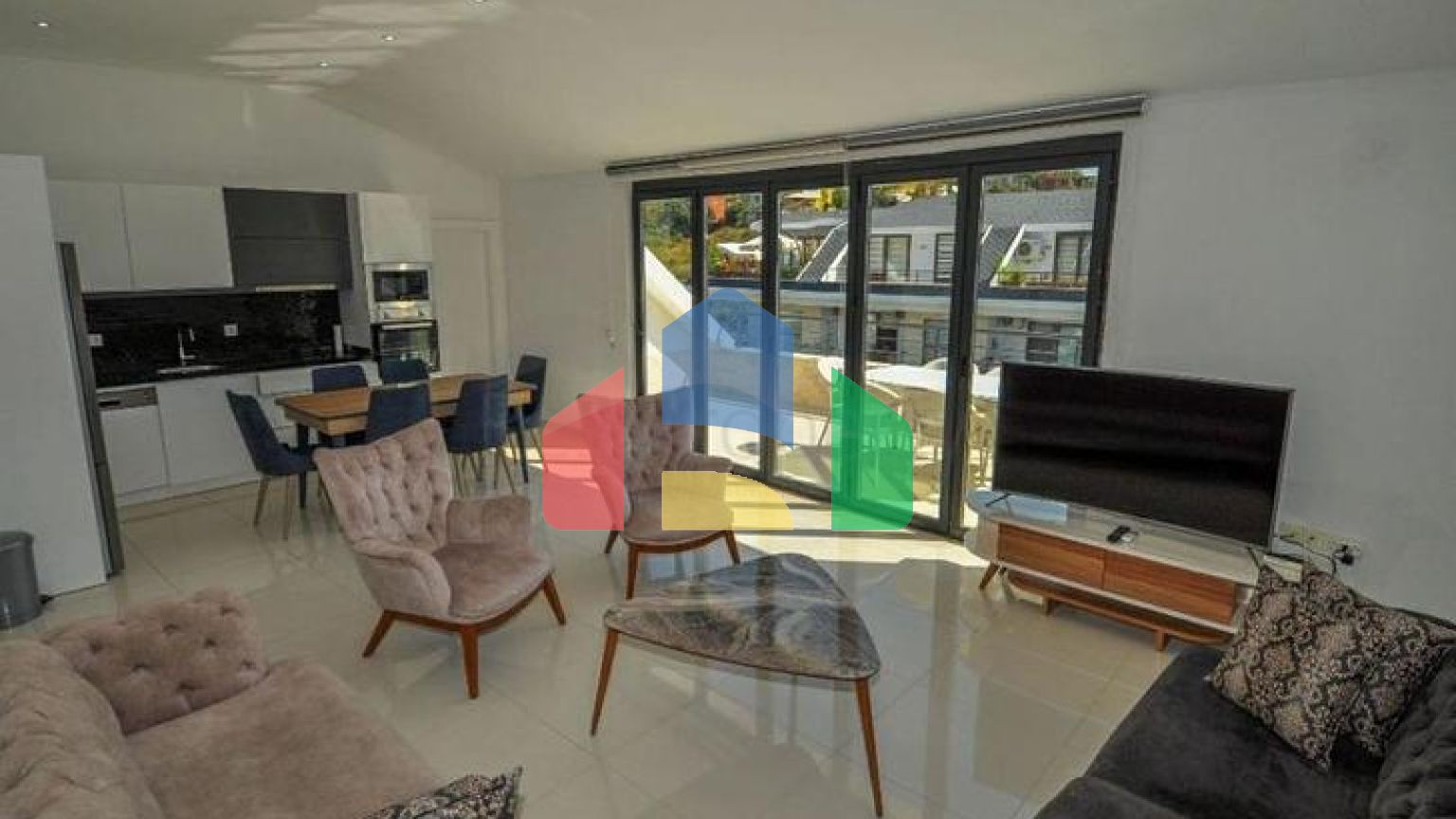 Пентхаус 3+1 в районе Кестель