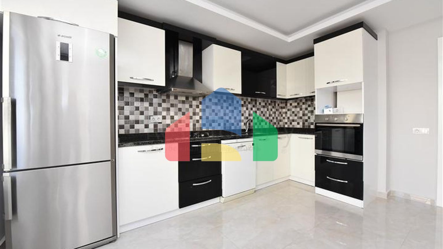 Садовий дуплекс 6+2 в 100 метрах від моря