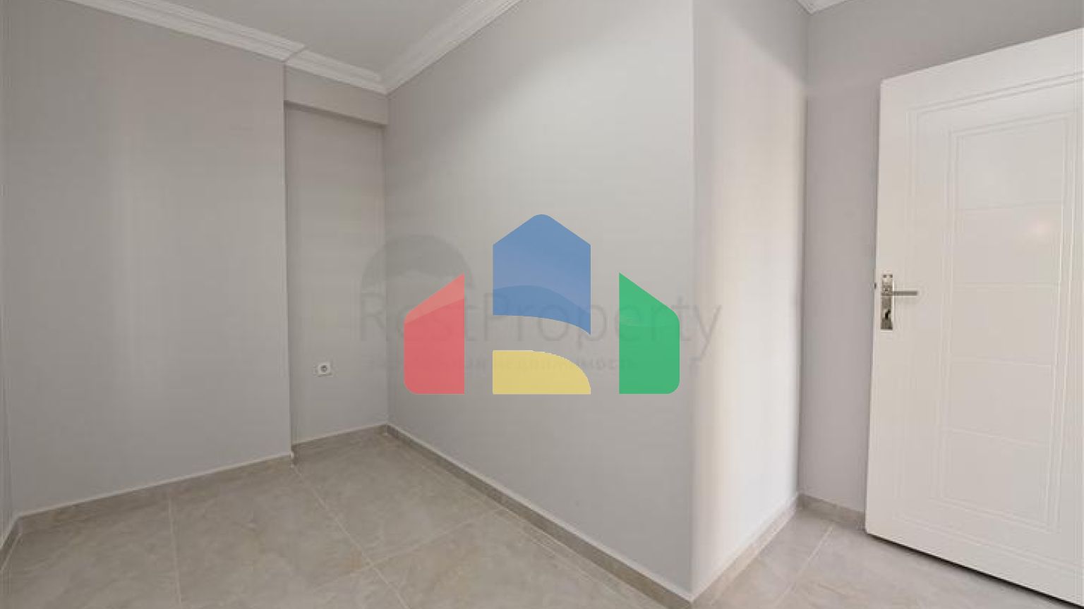 Садовий дуплекс 6+2 в 100 метрах від моря