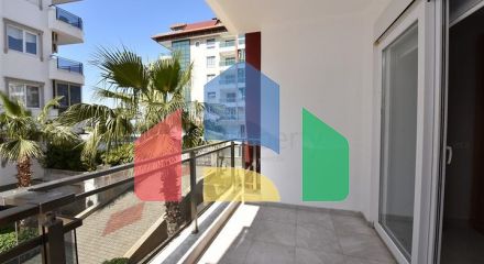 Садовый дуплекс 6+2 в 100 метрах от моря