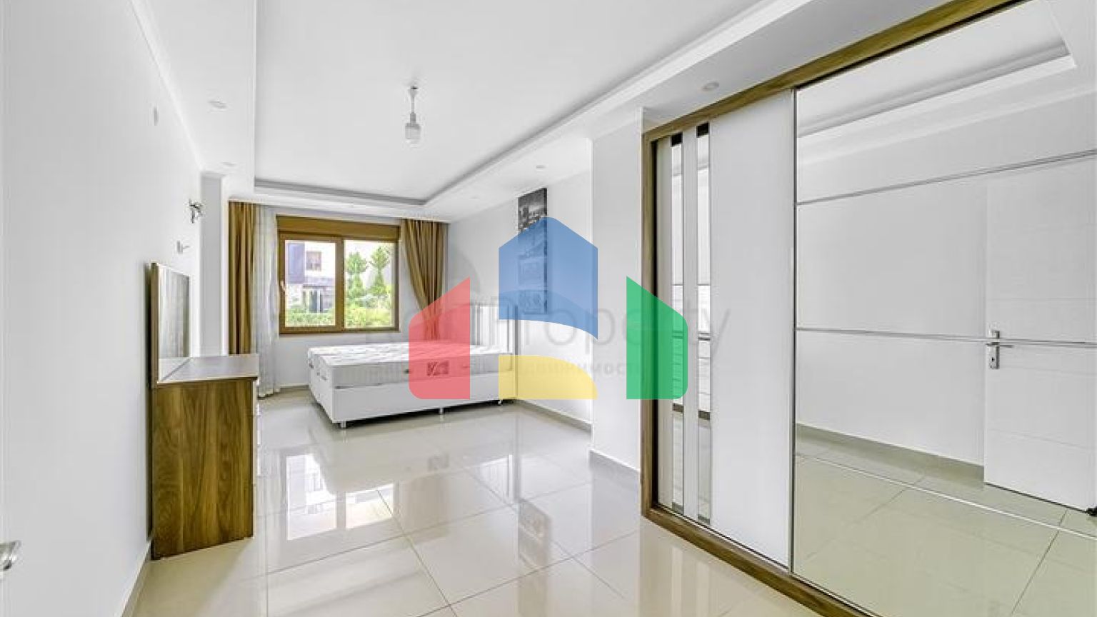 Дуплекс 3+1 с собственным садом в районе Кестель