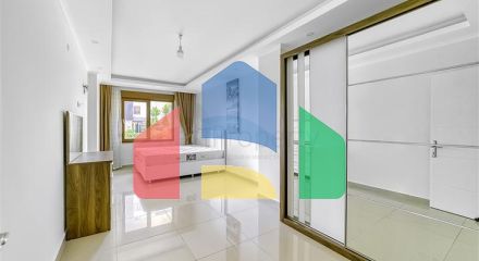 Дуплекс 3+1 с собственным садом в районе Кестель Дуплекс 3+1 с собственным садом в районе Кестель