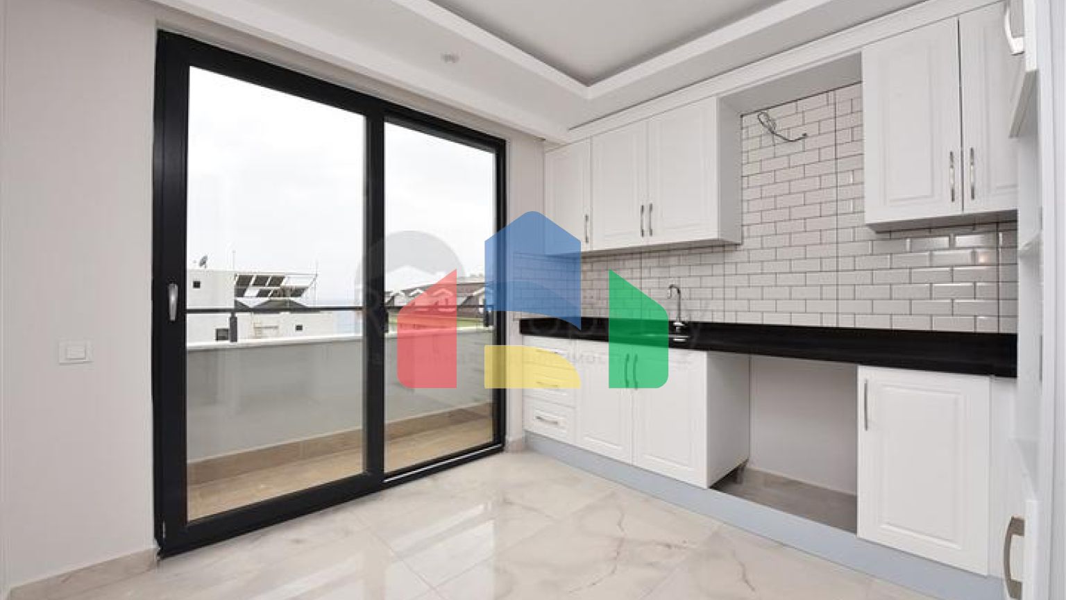 Продается пентхаус 2+1 с видом на море в районе Кестель