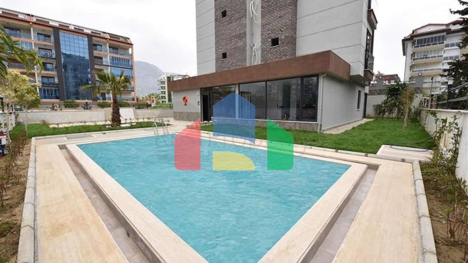 Продается пентхаус 2+1 с видом на море в районе Кестель