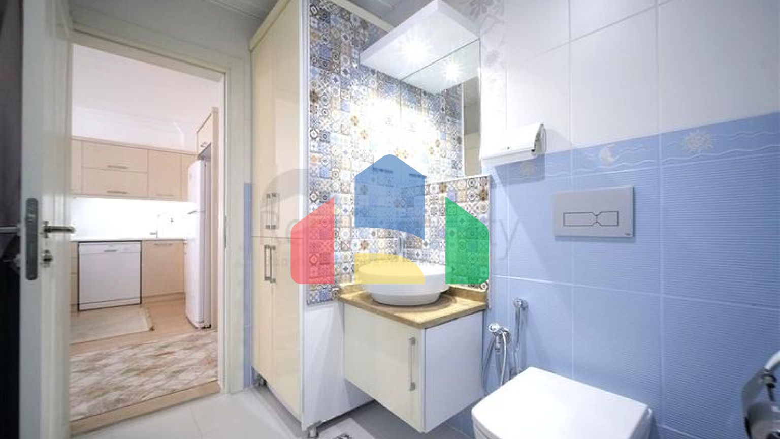 Уютная квартира 1+1 в районе Кестель рядом с морем