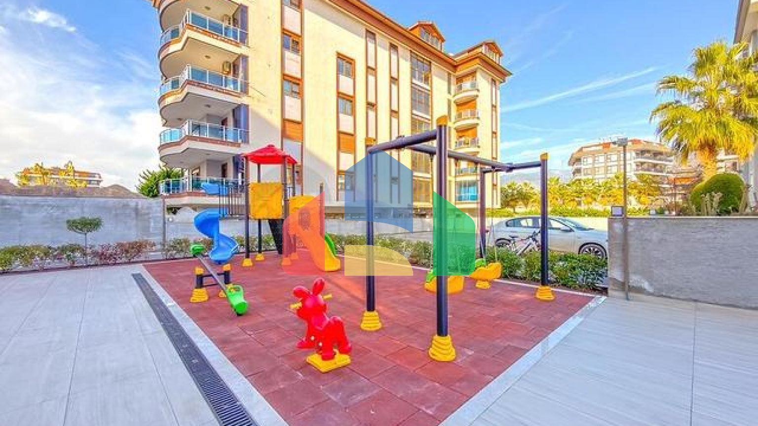 Пентхаус 2+1 с террасой в районе Кестель